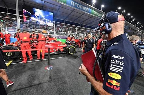 Formule 1 2022 uitslagen en standen voor rijders en teams.